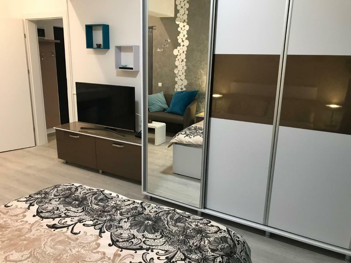 Apartament Luxury Flat 9 Near Metro Bukareszt Zewnętrze zdjęcie